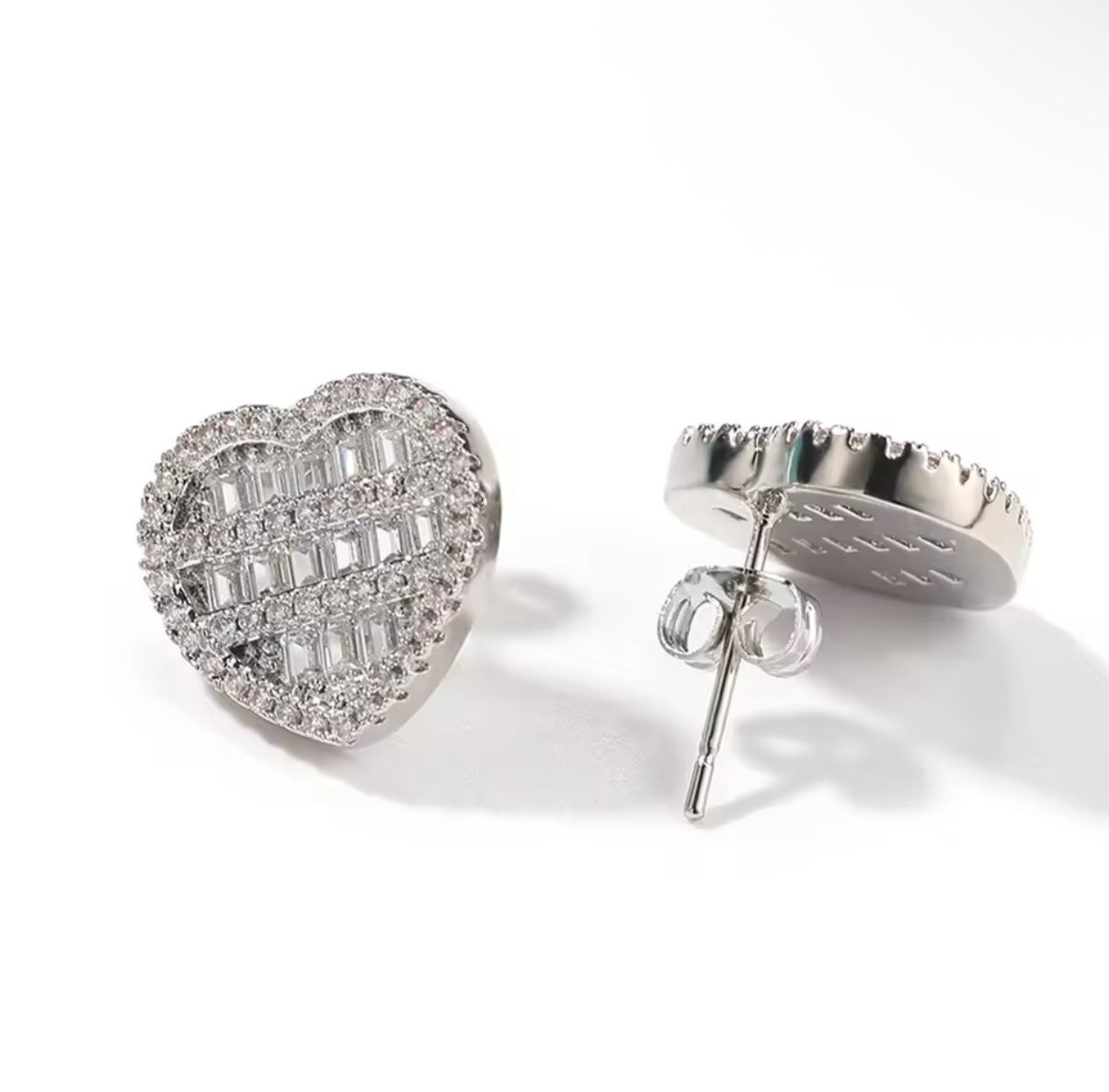 Heart-Shaped Cubic Zirconia Stud Earrings – Silver, Gold, or Rose Gold